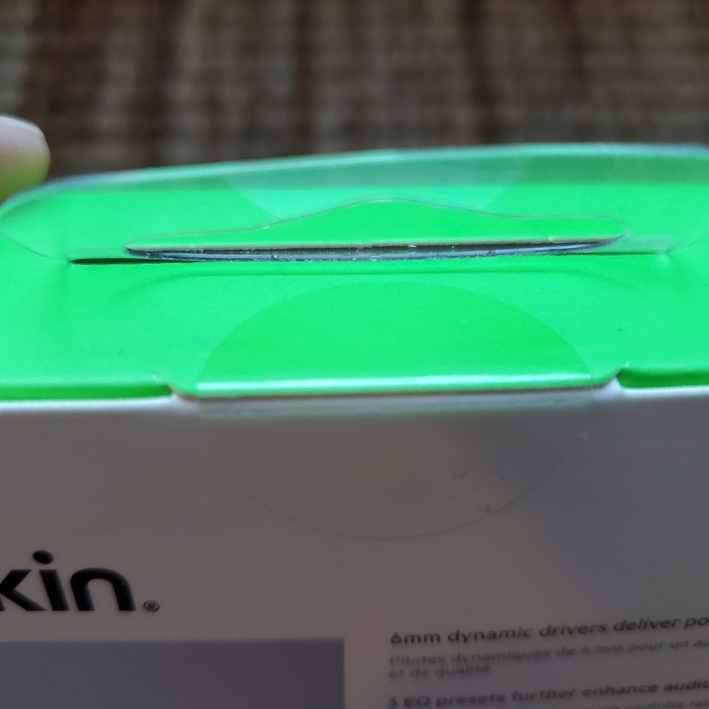 Belkin SOUNDFORM Play True Wireless Earbuds - Picture 7 of 7